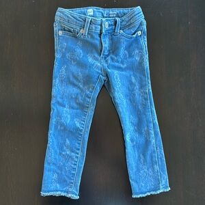 Frayed crop jeans with white washed butterflies size 3T